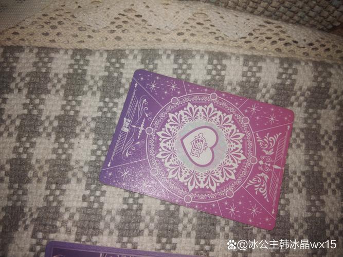 第一张她仿佛是冰雪世界的化身被誉为冰之仙子冰之女神冷艳而