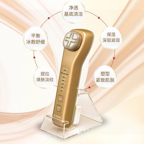 拥有水润弹透的肌肤是女性的毕生追求她值的拥有