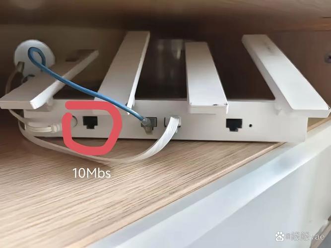 家里的wifi路由器是自适应速率网口官方描述提供4个10m1001000m